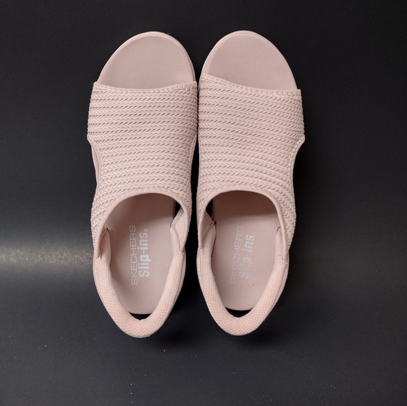 NEW -- SKECHERS SLIP-INS - WOMEN'S SANDALS SIZE : 10Summits Knit - Picture 5 of 11